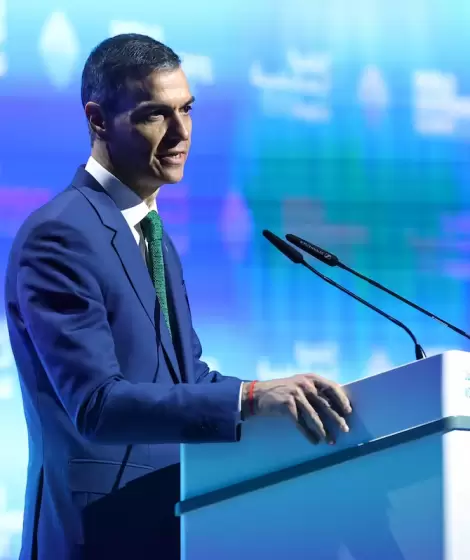 Pedro S�nchez lanz� cinco medidas para enfrentar a los empresarios de las redes sociales y sus discursos de odio.