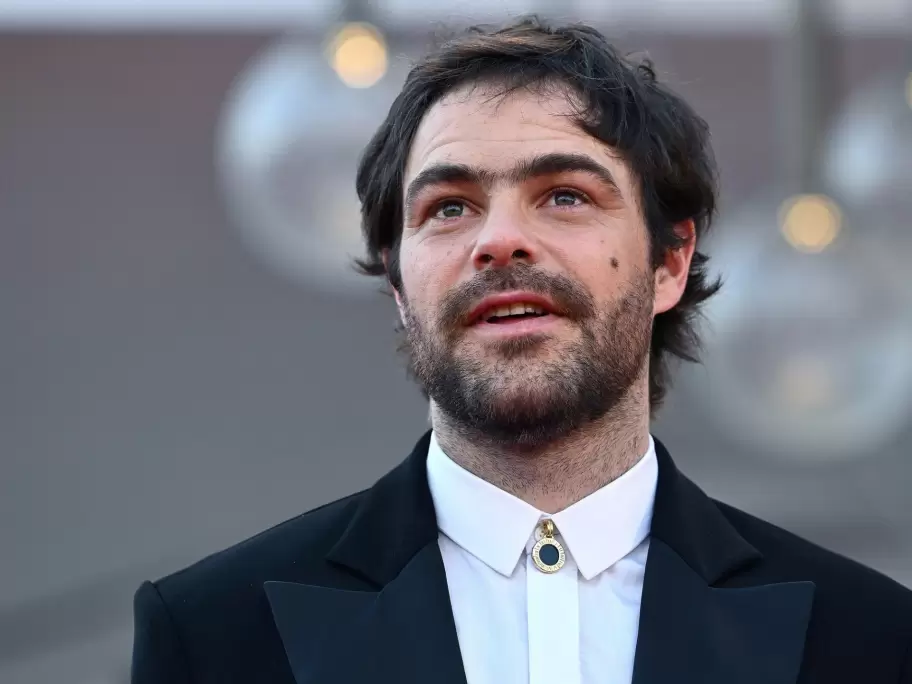 Peter Lanzani