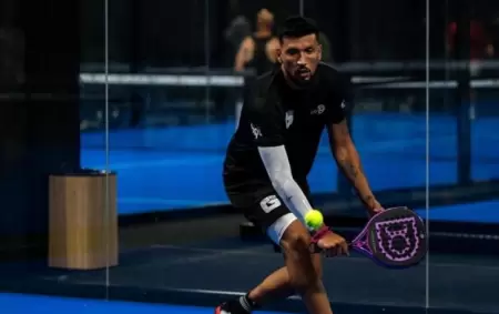 Ezequiel Garay dej� el f�tbol profesional en 2021 y ahora vive su otra pasi�n: el p�del