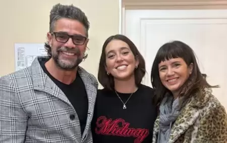 Luciano Castro junto a Leticia Siciliani y Griselda Siciliani