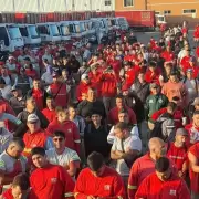 Pablo Moyano y 1.500 trabajadores camioneros paran la planta Mega de Coca-Cola por tiempo indeterminado