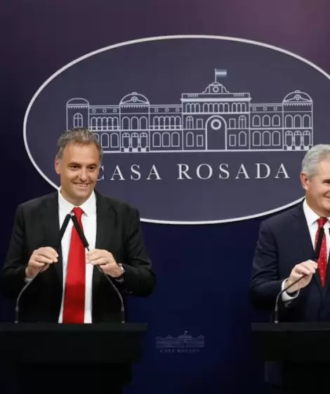 El Jefe de Gabinete Manuel Adorni y el canciller Pablo Quirno