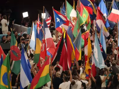 Los colores latinos brillaron en el Super Bowl 2026