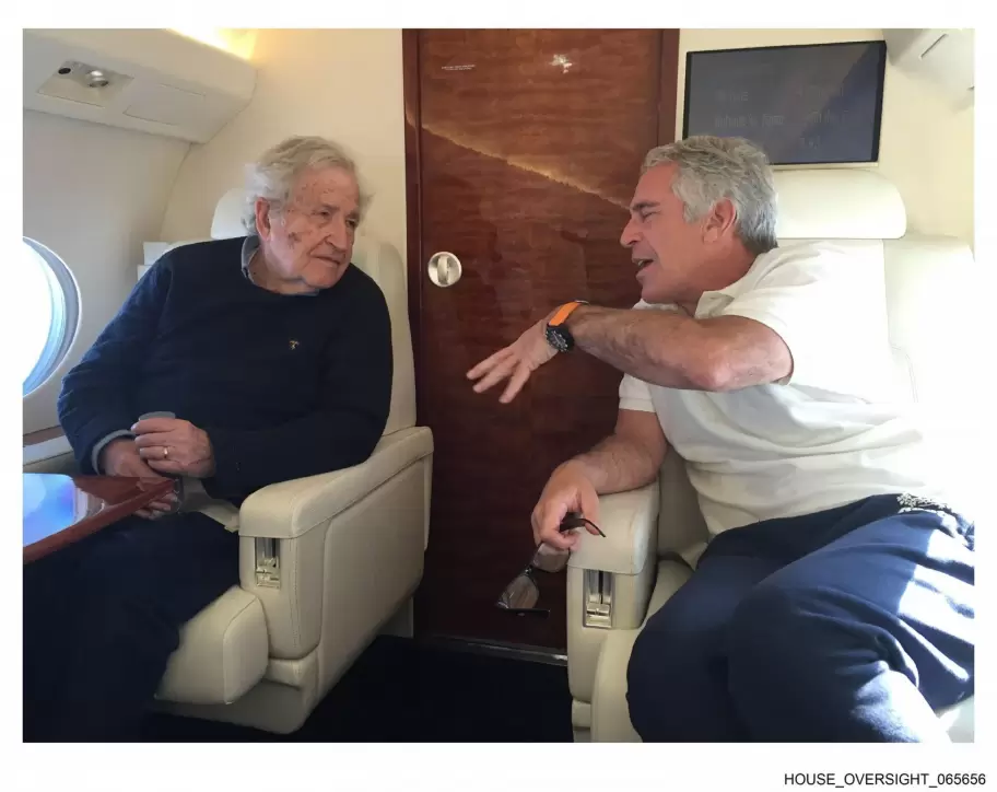 Jeffrey Epstein y Noam Chomsky