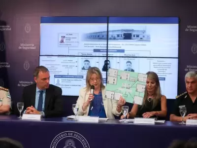 El Gobierno nacional explic� las razones del suicidio del soldado G�mez en conferencia de prensa.