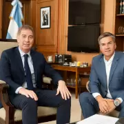 Santilli recibi� a  Leandro Zdero en Casa Rosada y respaldaron la reforma laboral en el Congreso