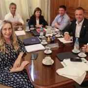 Con el texto modificado y bajo presi�n sindical: el Gobierno acelera reformas sensibles mientras negocia votos