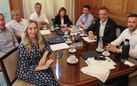 Mesa pol�tica de Javier Milei