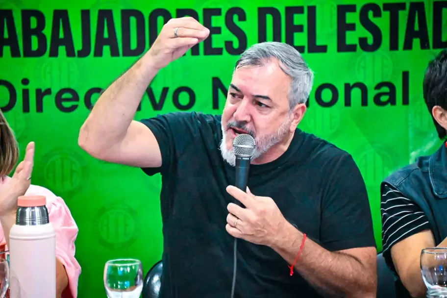 Rodolfo Aguiar