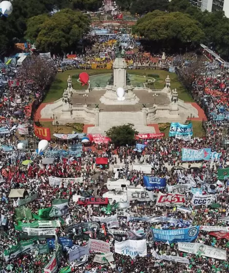 La CGT y las CTA marchan este mi�rcoles al Congreso