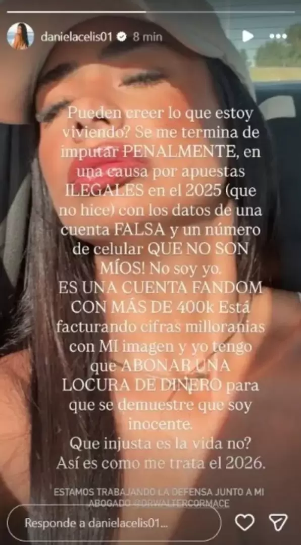 Daniela Celis y su descargo por tener que afrontar una acusaci�n por un delito que cometi� una cuenta fan de ella.