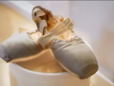 La f�brica m�s famosa del mundo comienza a mover sus engranajes