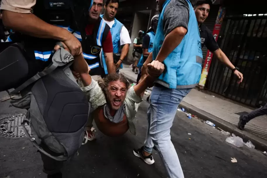 Represi�n en el Congreso