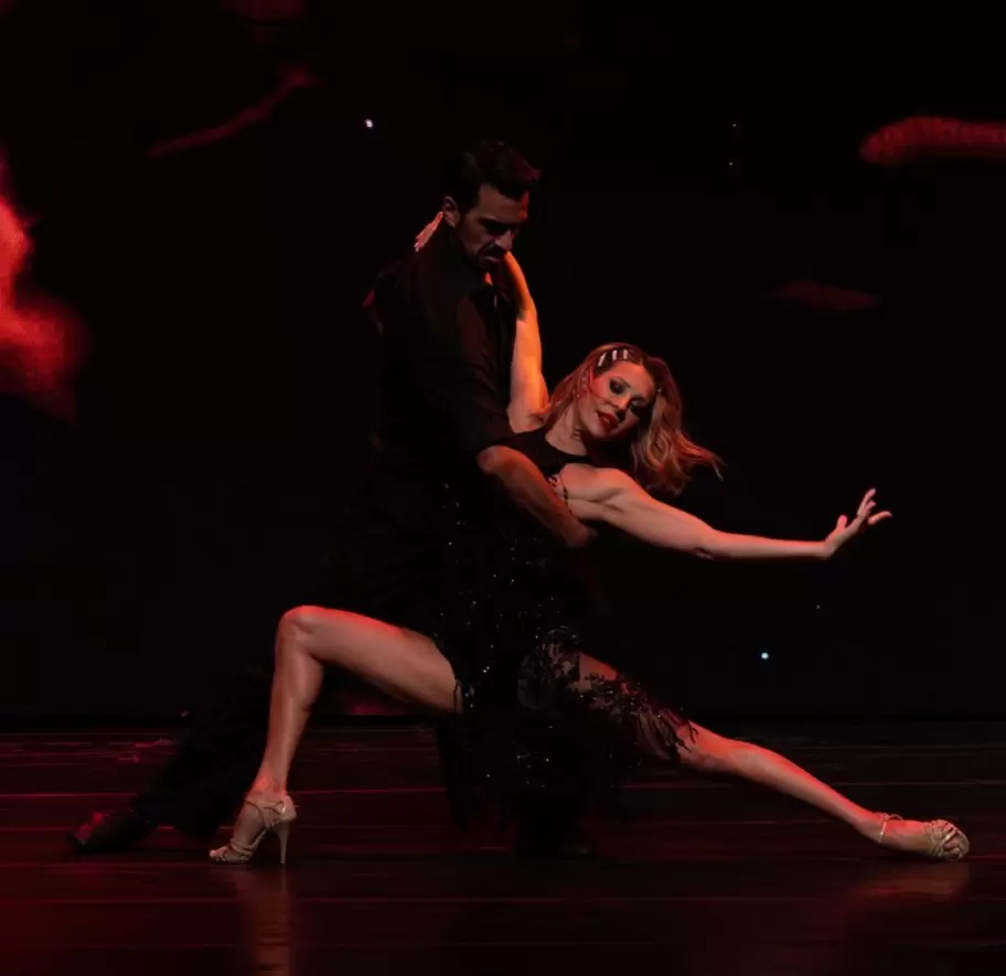 Noelia Marzol celebr� la recepci�n que tuvo por parte del p�blico que fue a ver Bloody Tango