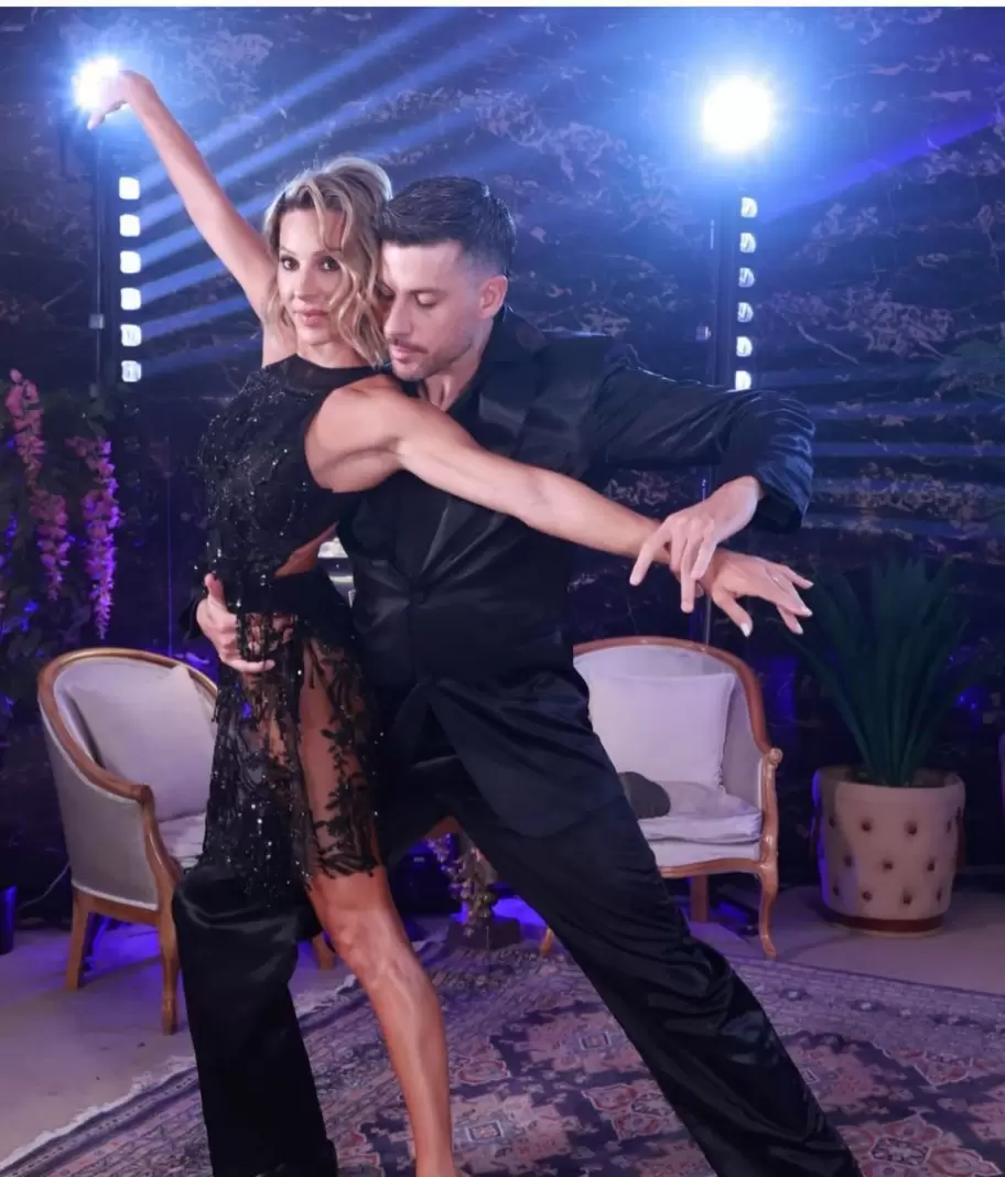 Noelia Marzol promocionando Bloody Tango