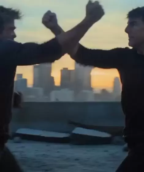 Brad Pitt y Tom Cruise en una escena de acci�n que s�lo sucedi� en la herramienta de IA Seedance 2.0 de la empresa china ByteDance.