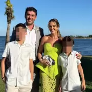 Mat� a sus hijos en Brasil por una supuesta infidelidad, se suicid� y la ciudad convirti� el funeral en un juicio contra la madre