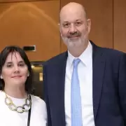 Denuncia, contrato millonario y v�nculos familiares: Sturzenegger bajo sospecha por una adjudicaci�n en Canciller�a