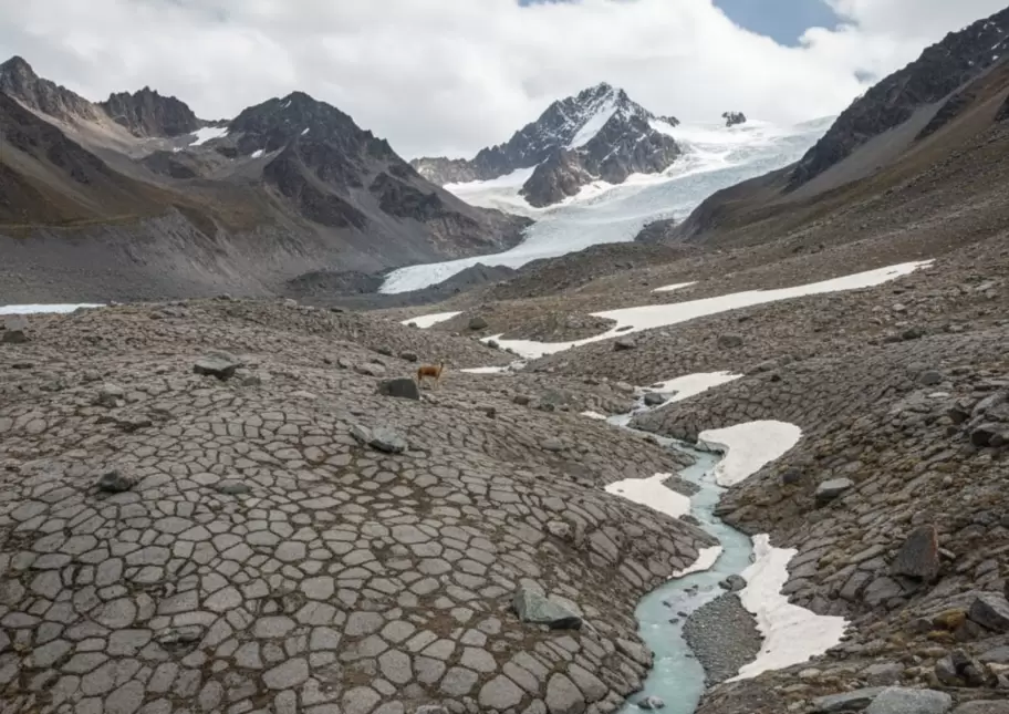 La posible modificaci�n de la Ley de Glaciares reabre una disputa estrat�gica