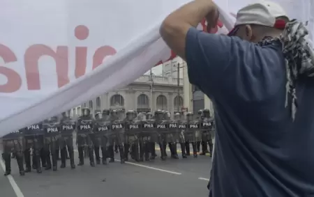 Represi�n en el Puente Pueyrred�n