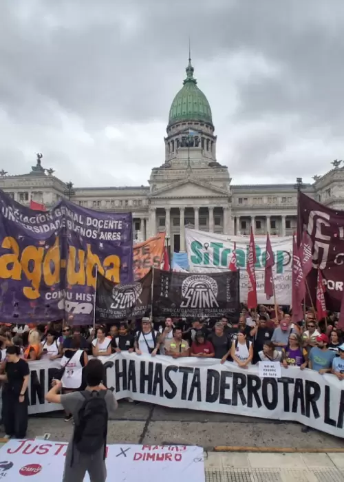 Una de las jornadas del paro general frente al Congreso contra la reforma laboral