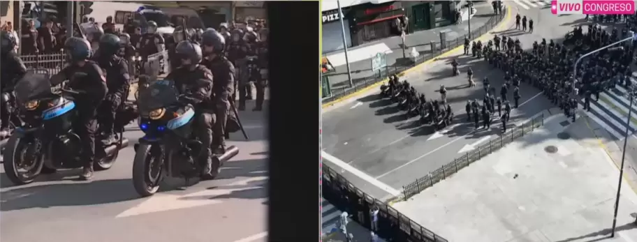 Motos de la polic�a apostadas para empezar a reprimir