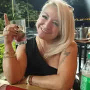 Funcionaria de Turismo Social dijo "fuera pobres" desde Cancún y la echaron: escándalo y decreto exprés en Misiones