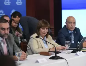 La Libertad Avanza quiere aprobar el viernes 27 la reforma de Milei