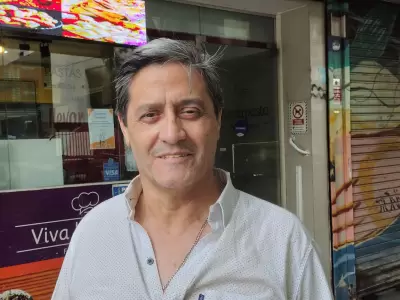 Jorge Eduardo "Gino" Alasina y su sue�o logrado tras 59 a�os: ser due�o de Viva La Pasta.