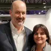 Sturzenegger: una investigaci�n revel� que la licitaci�n que benefici� a la empresa de su esposa estaba digitada