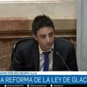 "Son rocas que no sirven para nada": las escandalosas frases de senadores libertarios que agitó la reforma de la Ley de Glaciares