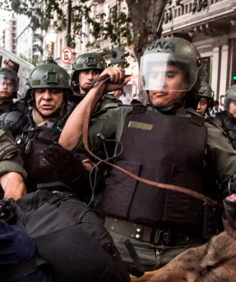 Represi�n en el Congreso