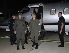 El gendarme argentino Nahuel Gallo fue liberado de El Rodeo 1 y aterriz� en Ezeiza