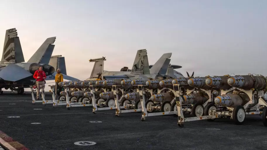 Ataque de Estados Unidos e Israel a Ir�n