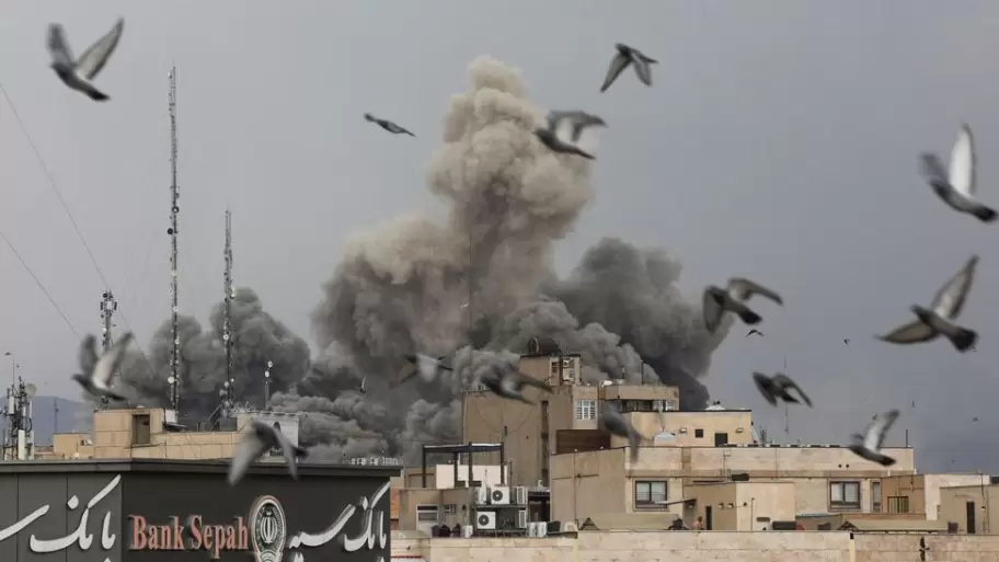 Ataque de Estados Unidos e Israel a Ir�n