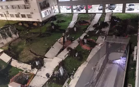 Derrumbe en un complejo de viviendas en Parque Patricios