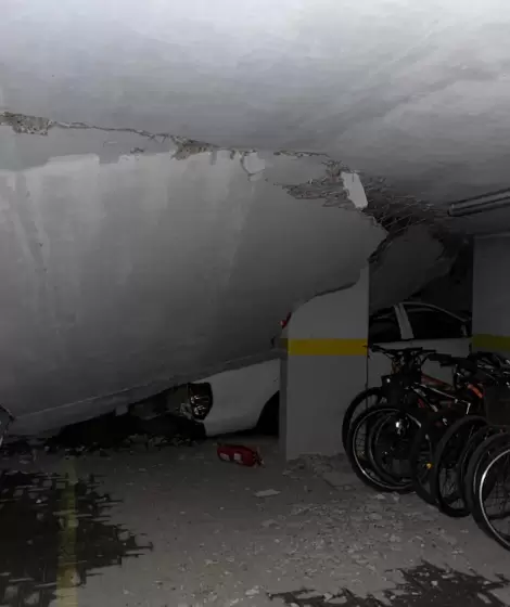 Derrumbe en un complejo de viviendas en Parque Patricios