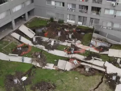 Derrumbe en un complejo de viviendas en Parque Patricios