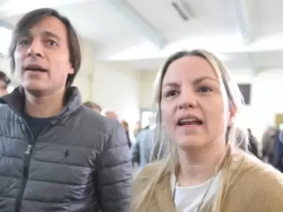 Carolina P�paro y�Juan Ignacio Buzali