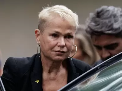 Xuxa podr�a sumarse una vez al mes al programa de Guido