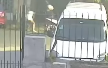 El agresor no fue identificado y buscan a la joven atacada