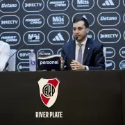 Coudet ya est� en casa: River le dio la llave de un muy golpeado vestuario al "Chacho"