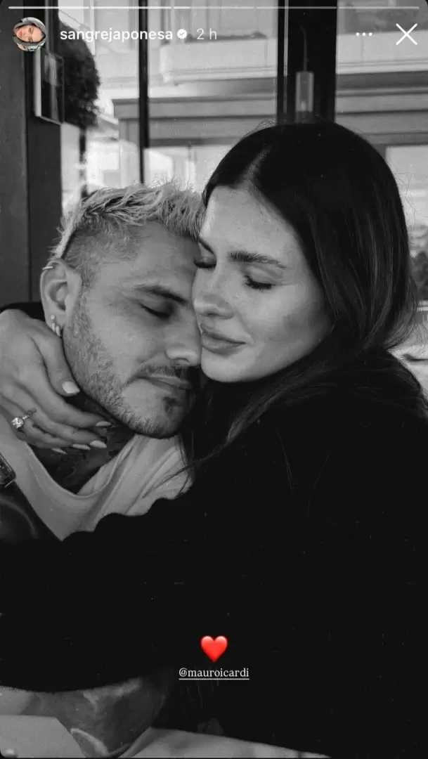 La China Su�rez tambi�n presumi� a Mauro Icardi