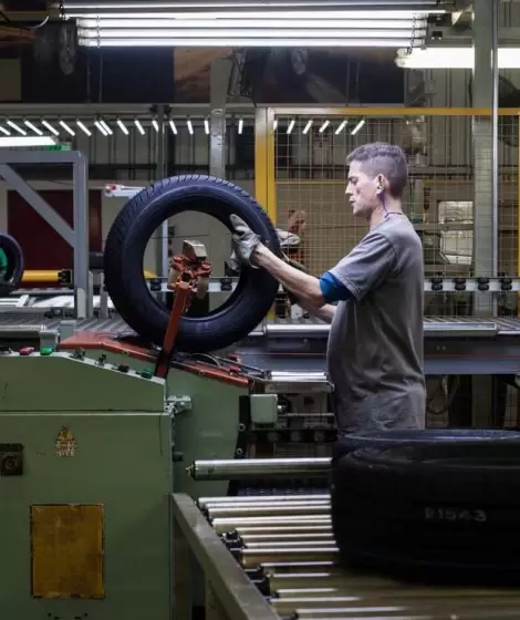 La industria manufacturera fue la m�s perjudicada desde la asunci�n de Javier Milei.