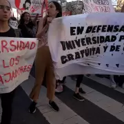 Paro docente en la UBA: crece el conflicto universitario por el ajuste salarial del Gobierno