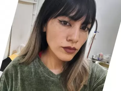 Merl�n D�az, peluquera de 30 a�os