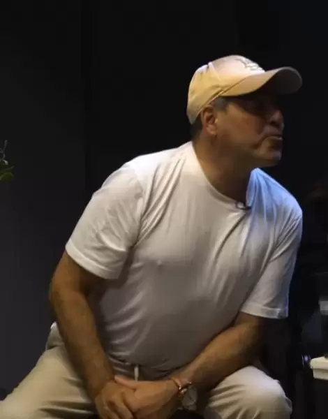 Mariano I�dica estall� contra el youtuber Mat�as Bottero