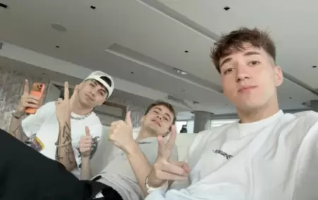 Mernuel, Mosky y Bauleti, el tr�o de streamers conocido como Mernosketti.