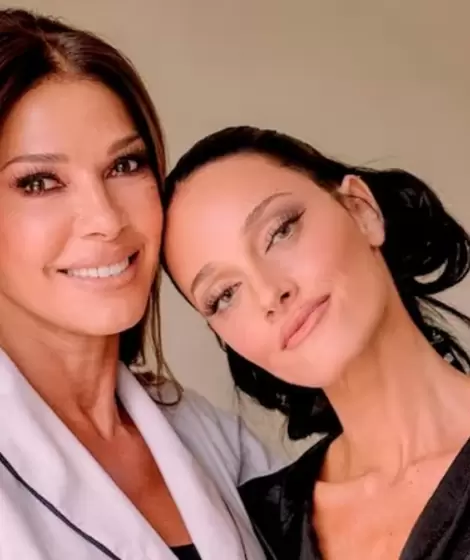 Catherine Fulop junto a hija Oriana Sabatini