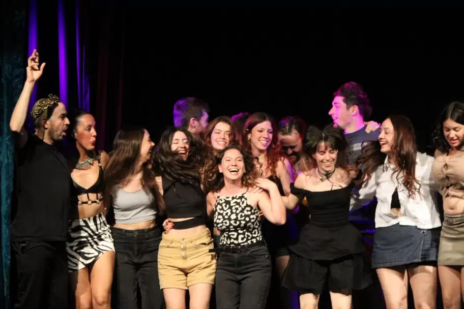 Cami Sebio cre� en 2020 una escuela de actuaci�n autogestiva que hoy re�ne a m�s de 80 alumnos.